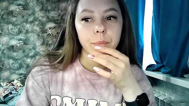 Misssweet s online show from April 16, 2026, 5:08 am