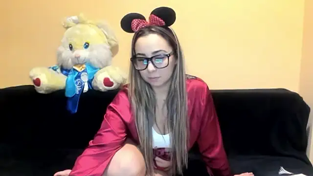 LadyLyanna online show from November 2, 2025, 10:56 pm