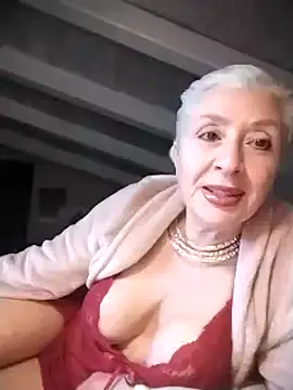 divinaerotica online show from February 21, 2025, 4:37 pm