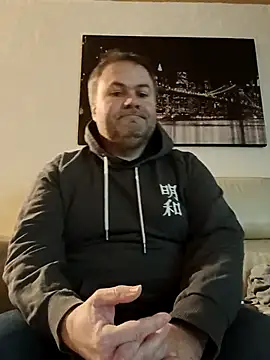 Pourleplasirs online show from February 20, 2025, 9:42 pm