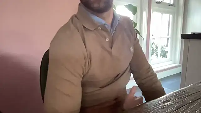 bullyboyy online show from April 6, 2026, 6:36 am