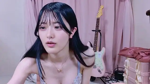 Snapshot of Megu-mimi chatting on July 10, 2026, 3:58 pm Megu-mimi online show from July 10, 2026, 3:58 pm