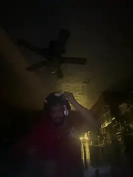 B3-Dindles online show from April 15, 2026, 7:15 am