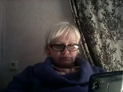 Snapshot of Mayya4321 chatting on February 8, 2025, 11:55 am Mayya4321 online show from February 8, 2025, 11:55 am