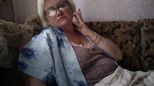 Mayya4321 online show from June 4, 2026, 9:26 am