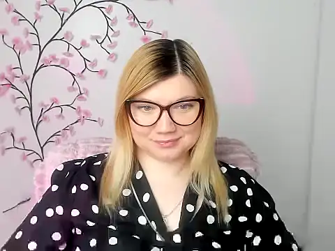 Lola moree online show from March 18, 2026, 12:41 pm