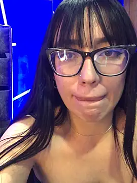 Snapshot of Melody_rousse_ chatting on January 27, 2025, 11:22 pm Melody rousse online show from January 27, 2025, 11:22 pm