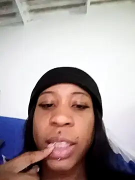 Snapshot of Zaira_Rose_ chatting on March 24, 2026, 3:11 am Zaira Rose online show from March 24, 2026, 3:11 am