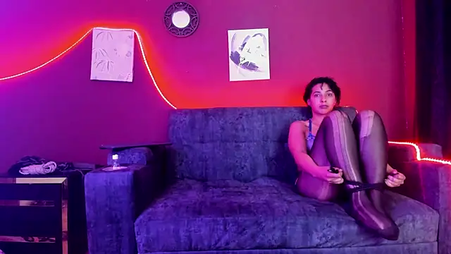 SOPHI WOLFF online show from March 6, 2025, 1:27 am