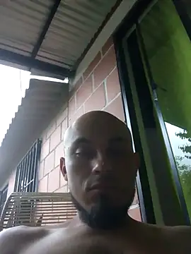 Snapshot of Jean18060 chatting on October 6, 2025, 10:40 pm Jean18060 online show from October 6, 2025, 10:40 pm