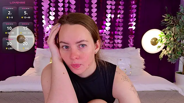 JaniceCollins online show from March 10, 2026, 1:54 am