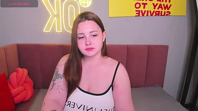 MargaretRoyy online show from October 1, 2025, 2:06 am