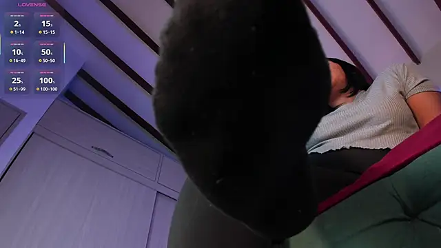 aleya bliss online show from November 15, 2025, 3:15 am