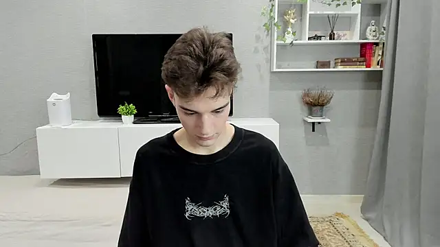 Snapshot of avegothy- chatting on February 8, 2025, 4:57 pm avegothy- online show from February 8, 2025, 4:57 pm