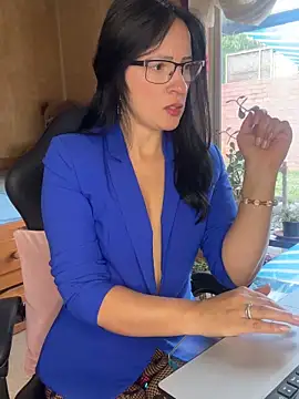 ValeriaVixen online show from February 17, 2026, 7:42 pm