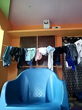 bigcock thick online show from November 18, 2025, 2:39 am