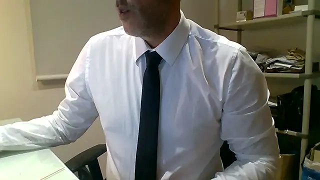 66MA69 online show from April 2, 2026, 11:24 pm