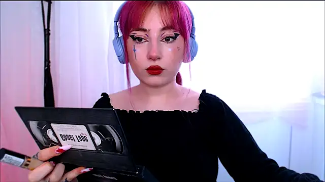 purplewitch online show from March 21, 2026, 9:03 am