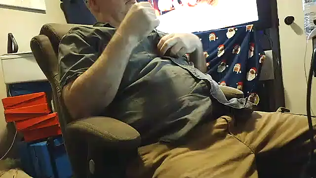 stubbydick3 online show from February 4, 2025, 11:49 pm