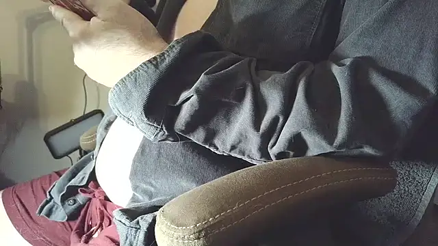 stubbydick3 online show from February 12, 2025, 2:10 pm