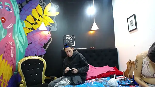 SimonAndJocelyn online show from February 25, 2025, 8:30 pm