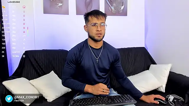 Max Conor1 online show from February 18, 2026, 12:56 pm