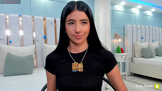 Snapshot of eva_roseee chatting on December 20, 2025, 8:38 pm eva roseee online show from December 20, 2025, 8:38 pm