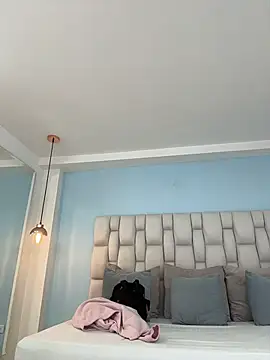 Snapshot of eva_roseee chatting on April 9, 2026, 6:13 pm eva roseee online show from April 9, 2026, 6:13 pm