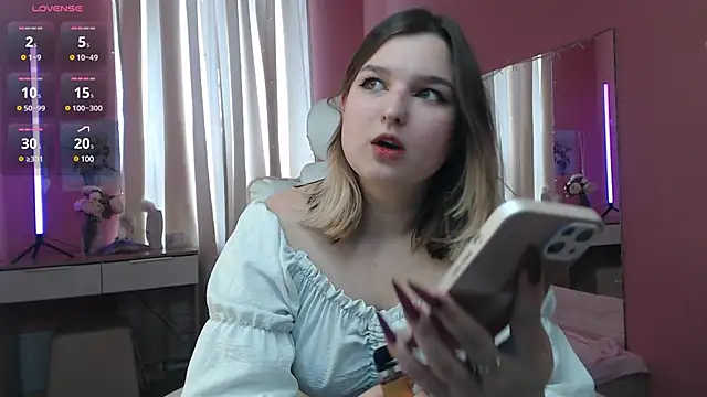 Snapshot of Jenny_Smit chatting on March 22, 2025, 7:57 am Jenny Smit online show from March 22, 2025, 7:57 am