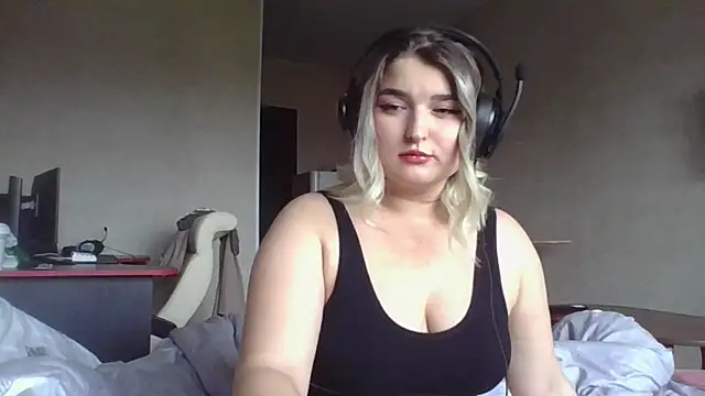 Snapshot of Jenny_Smit chatting on September 29, 2025, 5:56 am Jenny Smit online show from September 29, 2025, 5:56 am