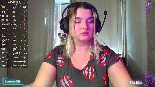 Snapshot of Jenny_Smit chatting on October 27, 2025, 2:59 am Jenny Smit online show from October 27, 2025, 2:59 am