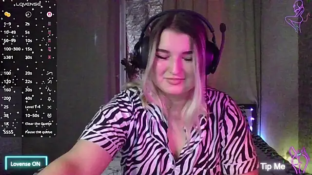 Snapshot of Jenny_Smit chatting on November 3, 2025, 6:14 am Jenny Smit online show from November 3, 2025, 6:14 am