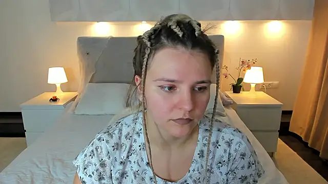 Jenny Jimmy online show from October 29, 2025, 9:33 am