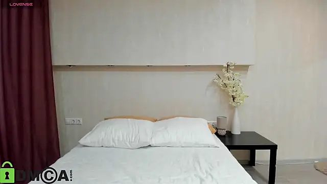 Jenny Jimmy online show from November 13, 2025, 9:03 pm