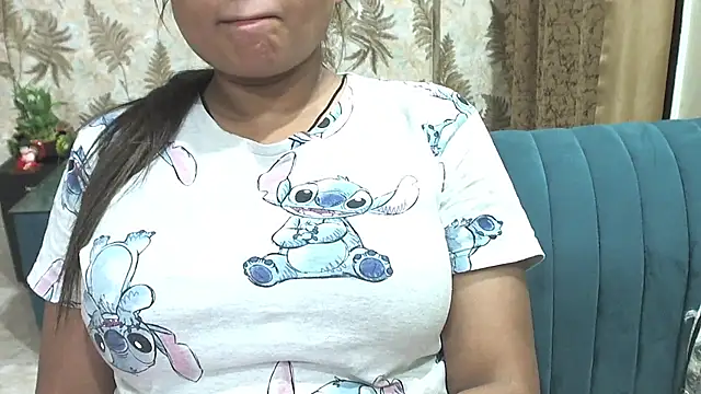 Snapshot of Kannu- chatting on July 18, 2026, 7:28 pm Kannu- online show from July 18, 2026, 7:28 pm