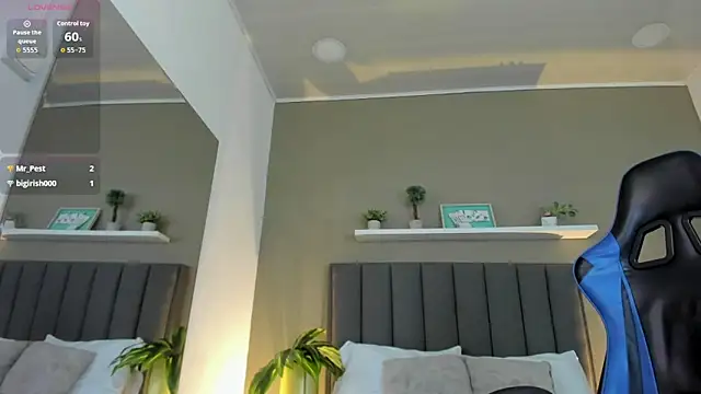 alessia leroy online show from April 11, 2026, 7:40 pm