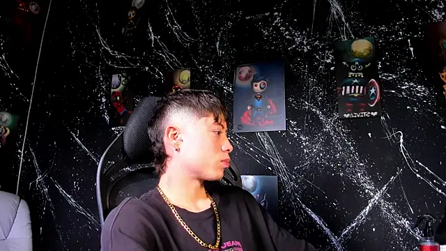 marcuscollins1  online show from February 18, 2025, 2:49 pm