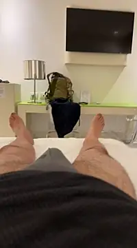 fuocovivo4 online show from February 11, 2025, 7:27 pm