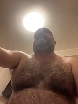 fuocovivo4 online show from November 28, 2025, 4:42 pm