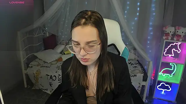 Snapshot of kaisajenner chatting on March 21, 2025, 12:18 am kaisajenner online show from March 21, 2025, 12:18 am
