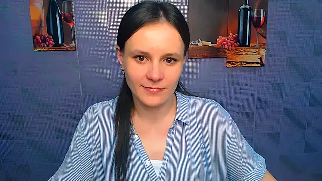 Snapshot of ValeriaHeart_ chatting on March 7, 2025, 1:29 pm ValeriaHeart online show from March 7, 2025, 1:29 pm