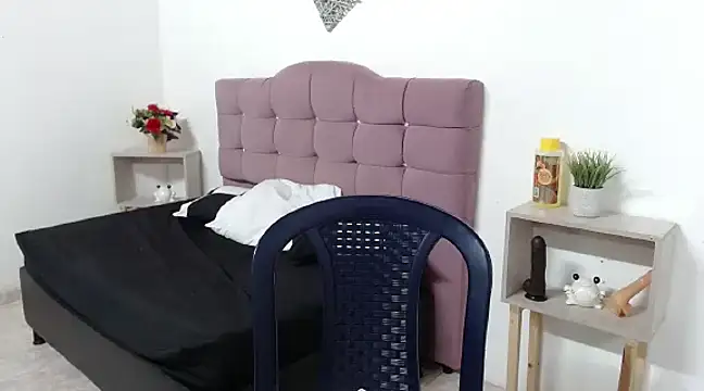 CanelaFierce online show from March 15, 2025, 2:01 pm