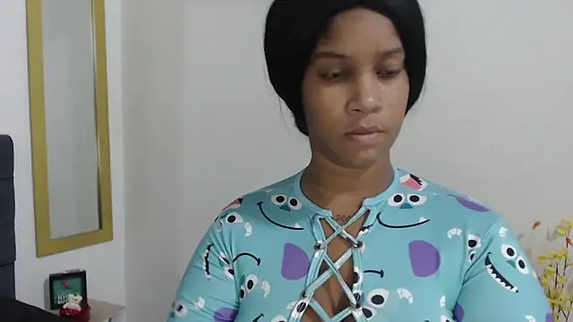 CanelaFierce online show from September 27, 2025, 10:15 pm