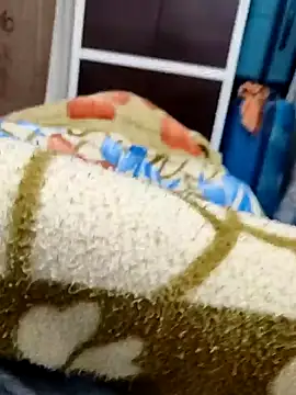 Snapshot of Hot_funky_boy chatting on February 4, 2025, 4:29 pm Hot funky boy online show from February 4, 2025, 4:29 pm