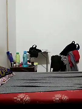 Snapshot of Hot_funky_boy chatting on February 13, 2025, 1:05 pm Hot funky boy online show from February 13, 2025, 1:05 pm