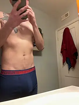 Snapshot of Codybugs0206 chatting on February 15, 2025, 6:33 pm Codybugs0206 online show from February 15, 2025, 6:33 pm