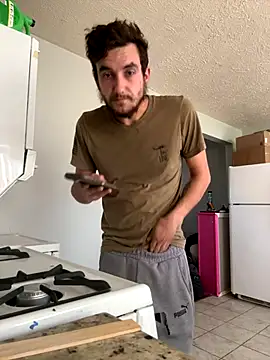 Snapshot of Codybugs0206 chatting on November 6, 2025, 4:52 pm Codybugs0206 online show from November 6, 2025, 4:52 pm