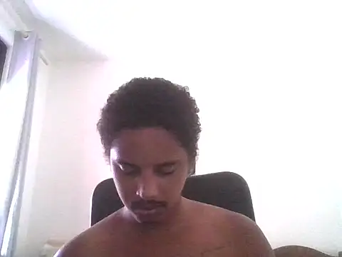ONegodoce25 online show from May 4, 2026, 4:03 pm