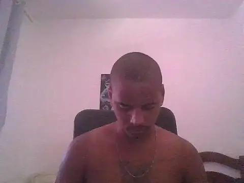 ONegodoce25 online show from May 18, 2026, 5:41 pm