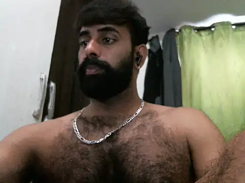 Snapshot of indianhairybull chatting on February 20, 2025, 4:28 am indianhairybull online show from February 20, 2025, 4:28 am
